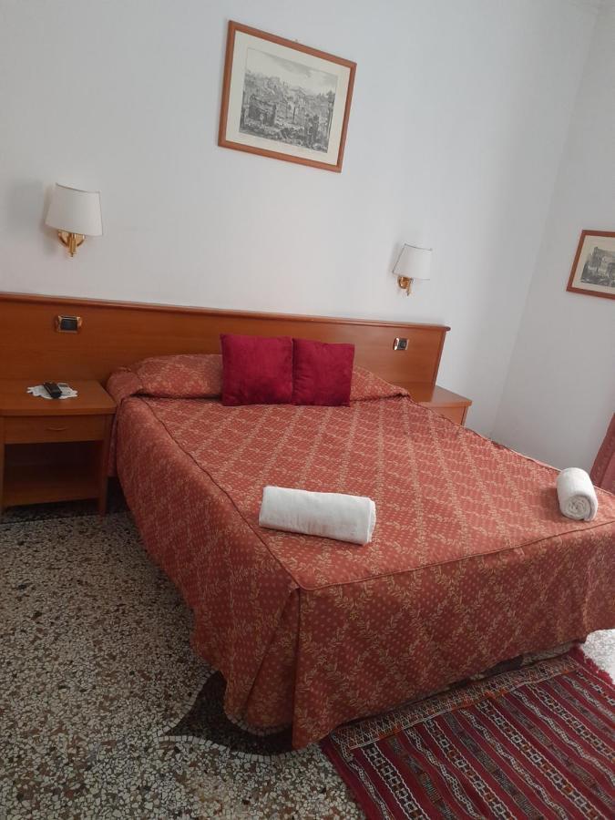 Incantoromano Guest House المظهر الخارجي الصورة